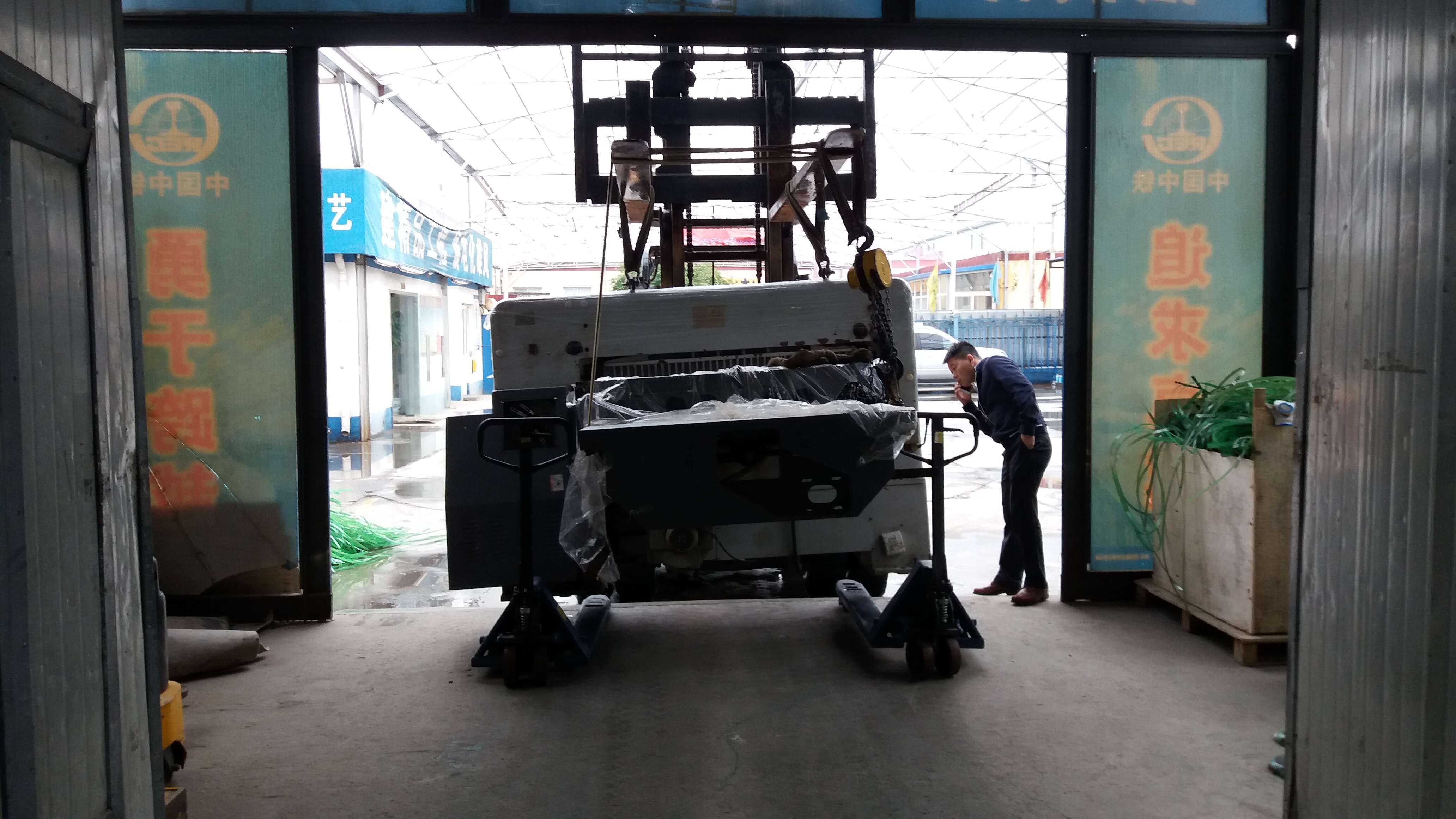 北京大件吊裝大型設(shè)備吊裝搬運