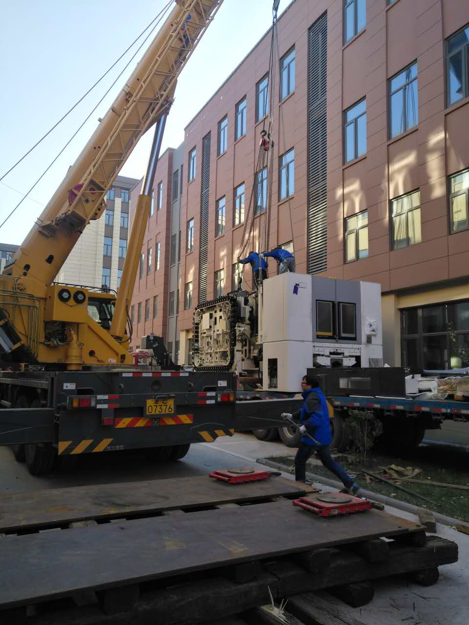 北京設備搬運公司